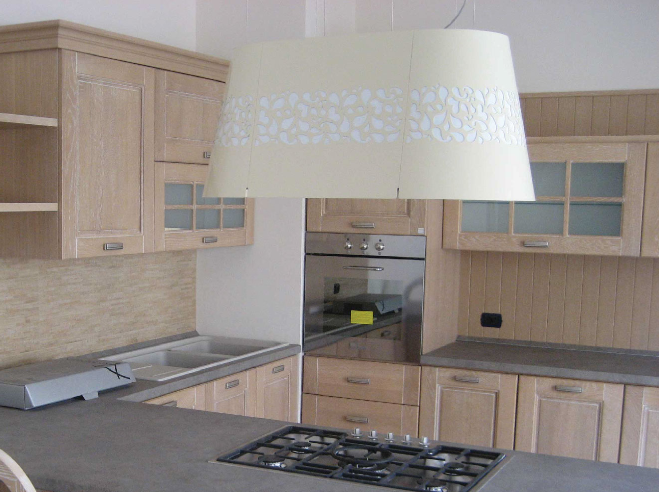 Elica Juliette 90cm Island R16,761.00